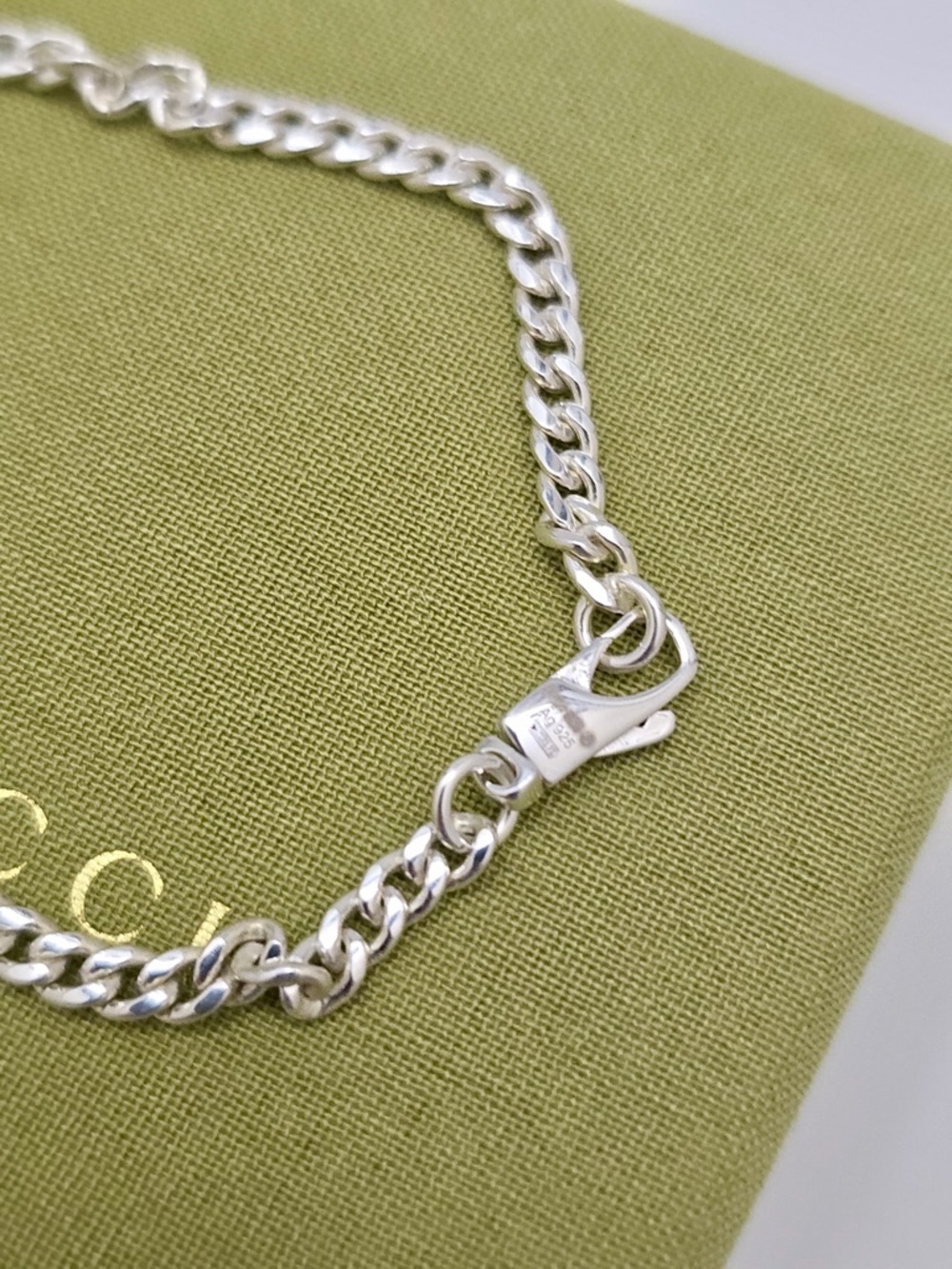 Gucci Sterling Silver Trademark Link Bracelet size 18 - Picture 6 of 6